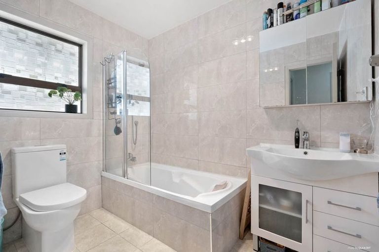 Photo of property in 1/53 Landscape Road, Papatoetoe, Auckland, 2025