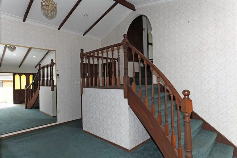 Photo of property in 133 Yaldhurst Road, Sockburn, Christchurch, 8042