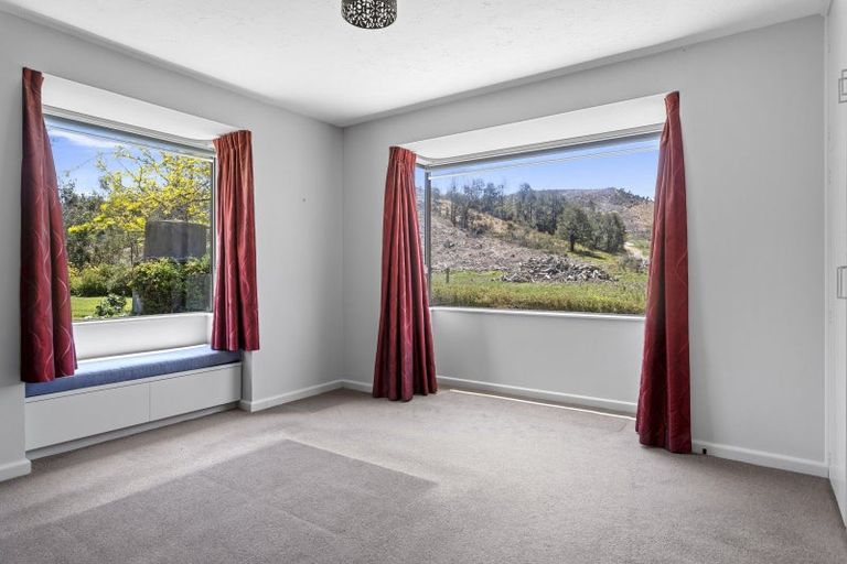 Photo of property in 98 Lewis Road, View Hill, Oxford, 7495