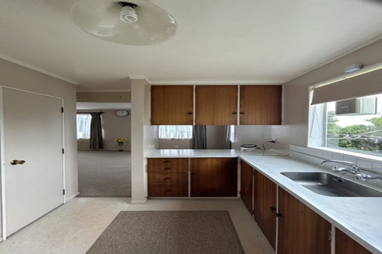 Photo of property in 99a Allington Road, Karori, Wellington, 6012