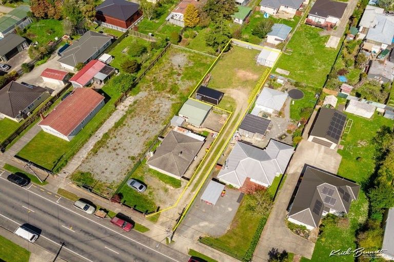 Photo of property in 80a Main Road, Wainuiomata, Lower Hutt, 5014