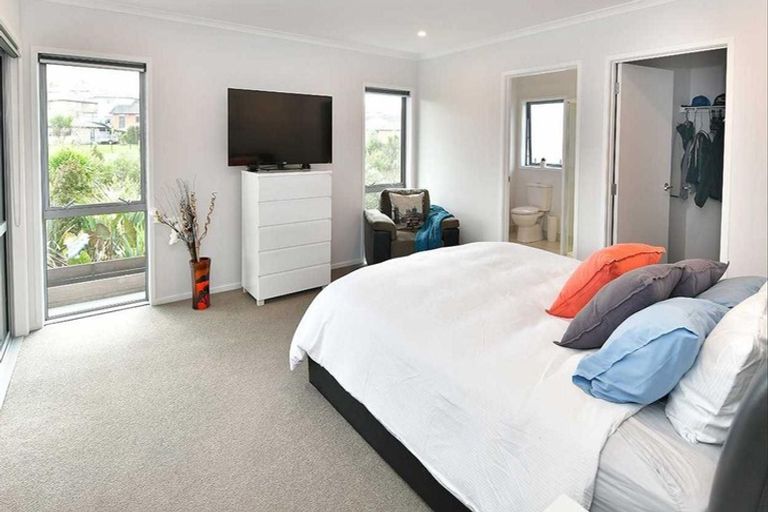 Photo of property in 39 Anne Burton Drive, Warkworth, 0910