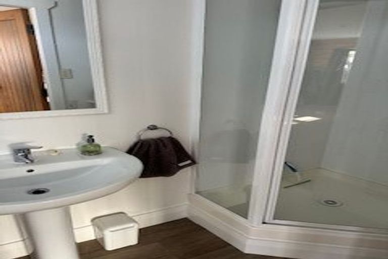 Photo of property in 50 Fraser Crescent, Elderslea, Upper Hutt, 5018