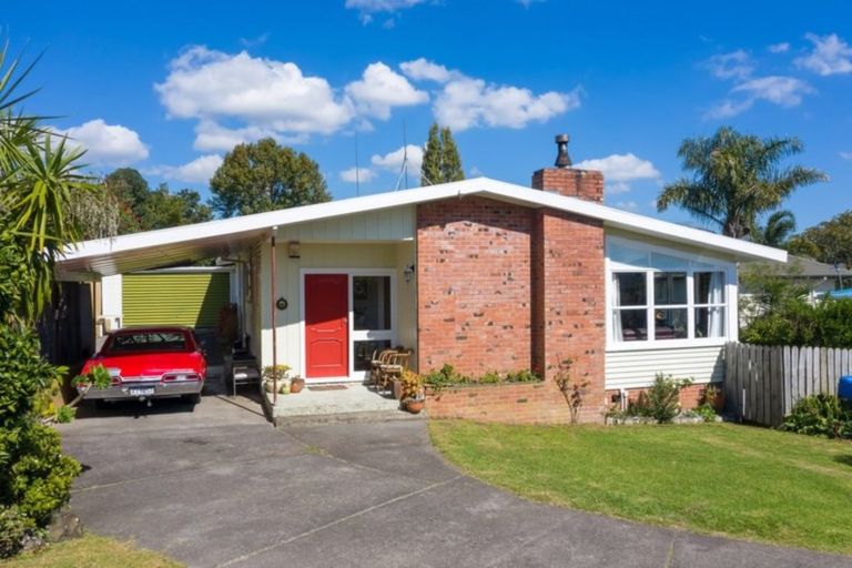 Photo of property in 72 Union Road, Howick, Auckland, 2014