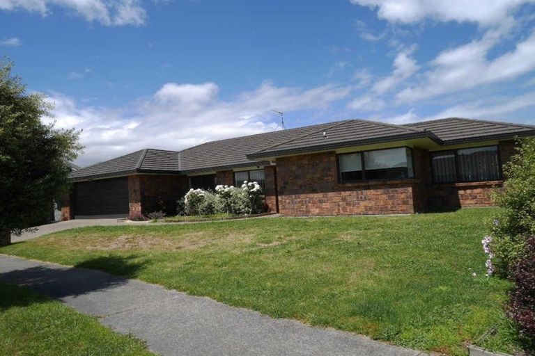 Photo of property in 4 Monarch Place, Paraparaumu Beach, Paraparaumu, 5032