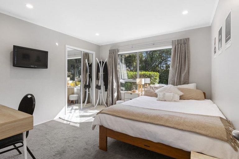 Photo of property in 37 Karioitahi Road, Waiuku, 2683