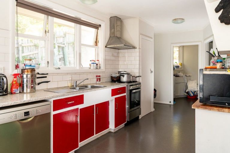 Photo of property in 31 Tukanae Street, Strathmore Park, Wellington, 6022