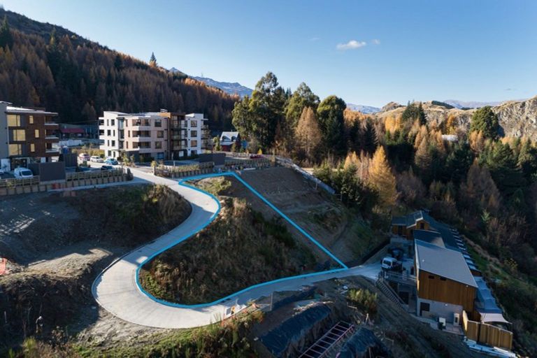 Photo of property in 7 Powder Terrace, Arthurs Point, Queenstown, 9371