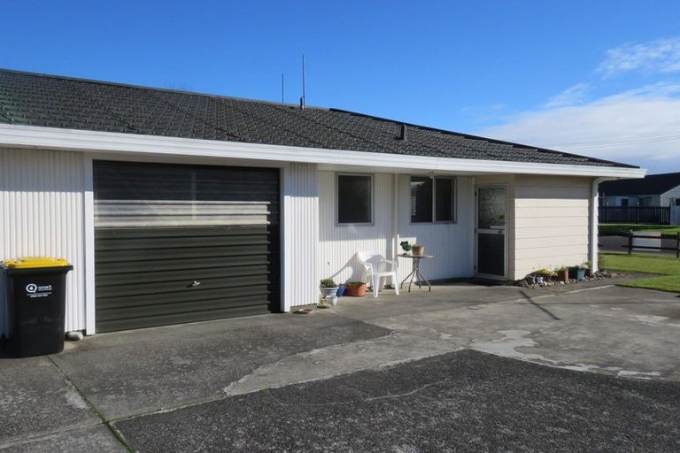 Photo of property in 52a Henley Street, Westport, 7825