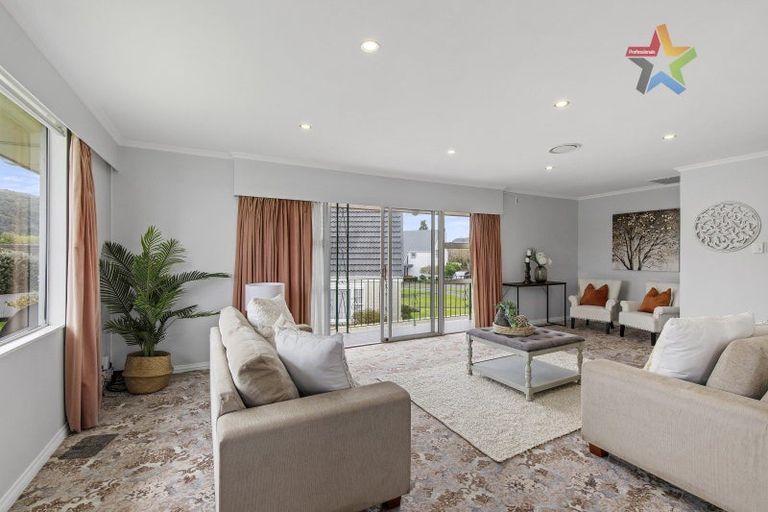 Photo of property in 3 Earlston Grove, Avalon, Lower Hutt, 5011