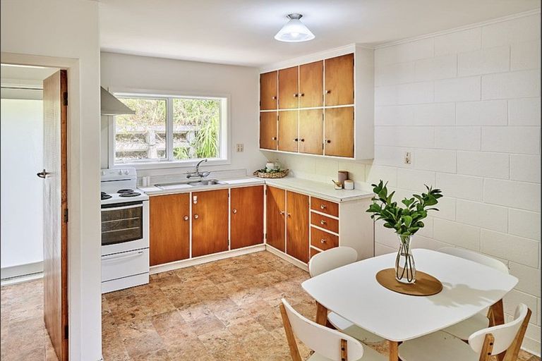 Photo of property in 38a Hindmarsh Street, Johnsonville, Wellington, 6037