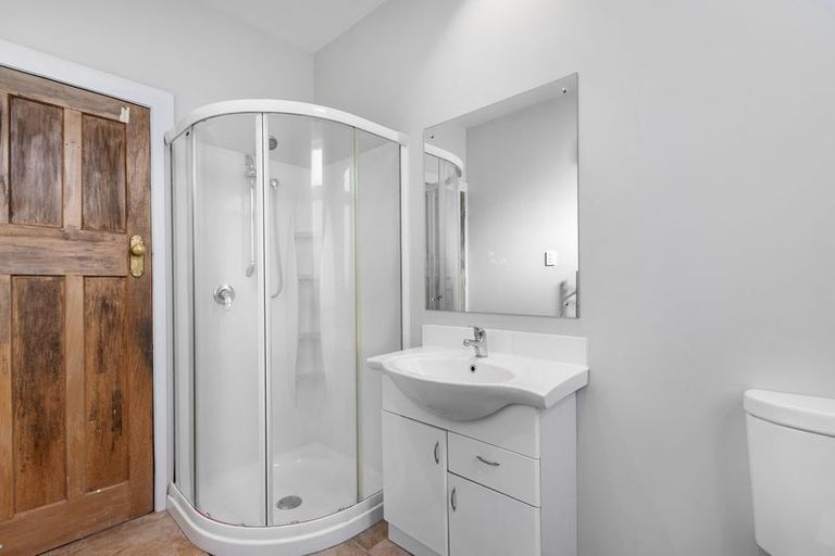 Photo of property in 27 Massey Crescent, St Albans, Christchurch, 8014