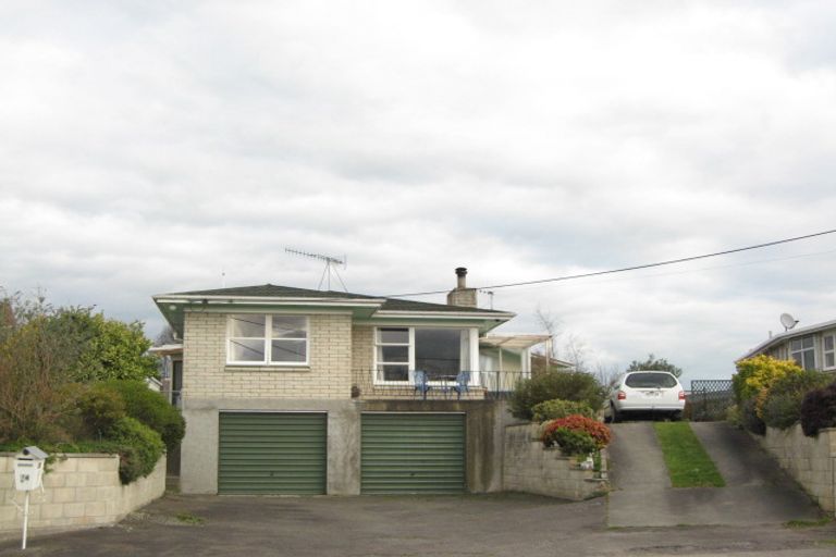 Photo of property in 74 Mount Herbert Road, Waipukurau, 4200