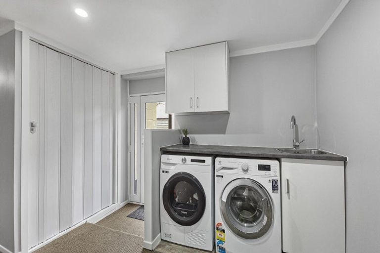 Photo of property in 120 Devon Street, Hillcrest, Rotorua, 3015