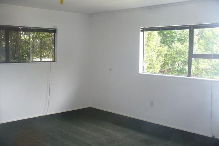 Photo of property in 221 Don Buck Road, Massey, Auckland, 0614