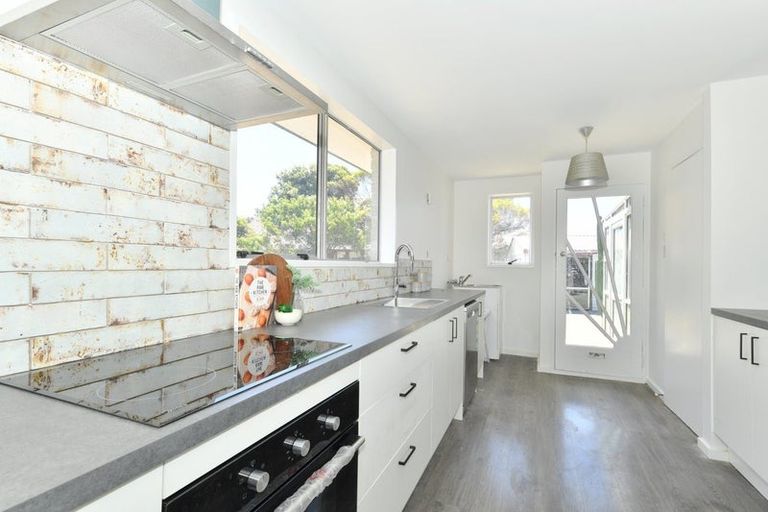 Photo of property in 12 Pukeko Place, Southshore, Christchurch, 8062