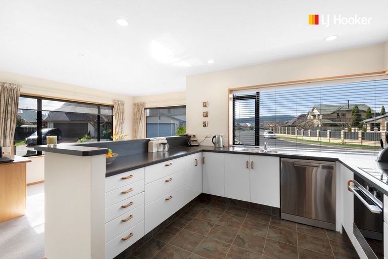 Photo of property in 58 Cherry Drive, Mosgiel, 9024