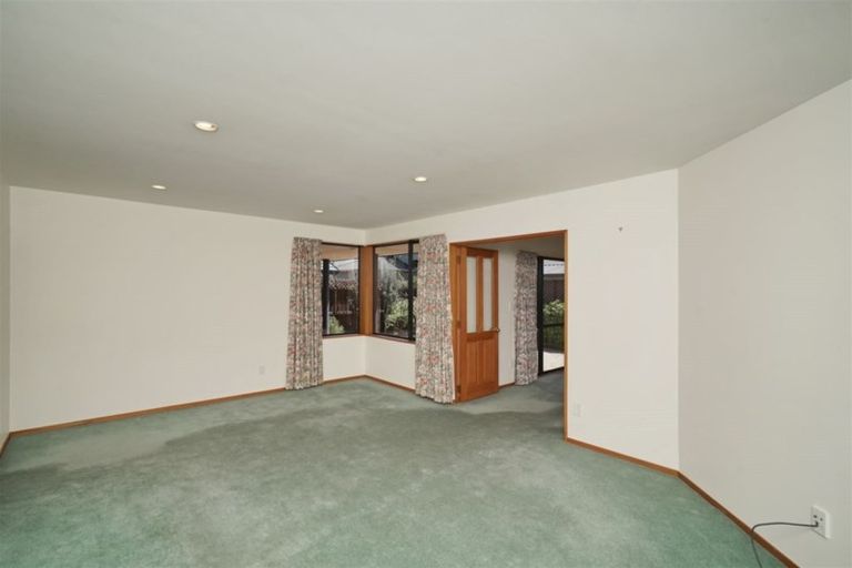 Photo of property in 16 Cardiff Avenue, Somerfield, Christchurch, 8024