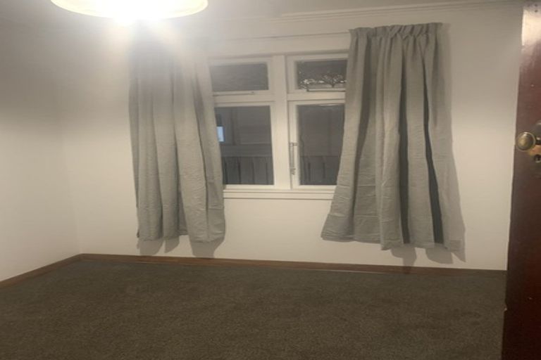 Photo of property in 15 Liverpool Street, Miramar, Wellington, 6022