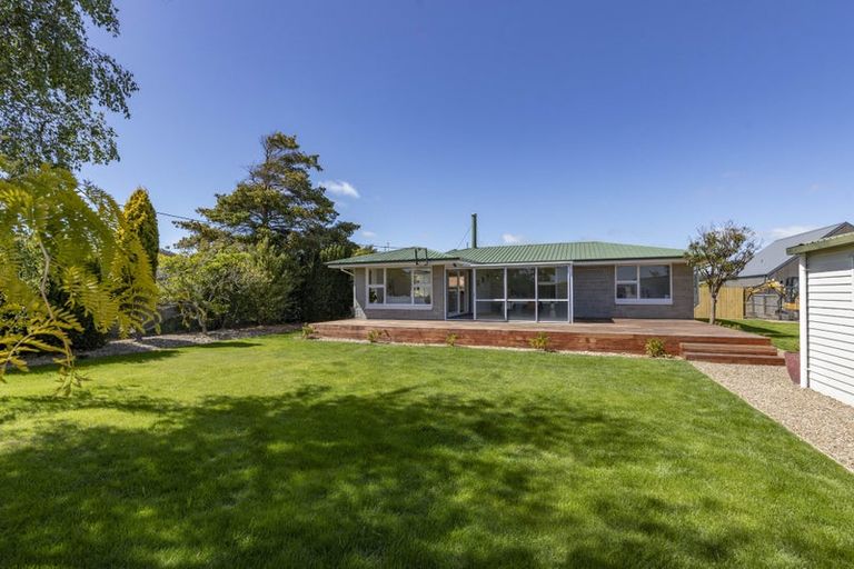 Photo of property in 28 Sylvia Street, Parklands, Christchurch, 8083