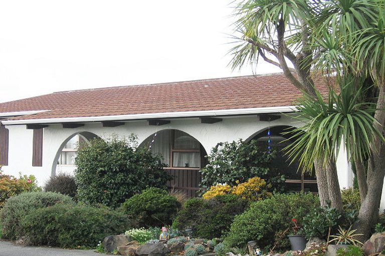 Photo of property in 32b Mahana Road, Paraparaumu Beach, Paraparaumu, 5032