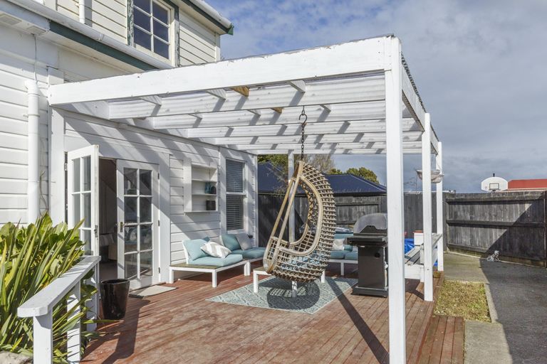 Photo of property in 63 James Line, Kelvin Grove, Palmerston North, 4414