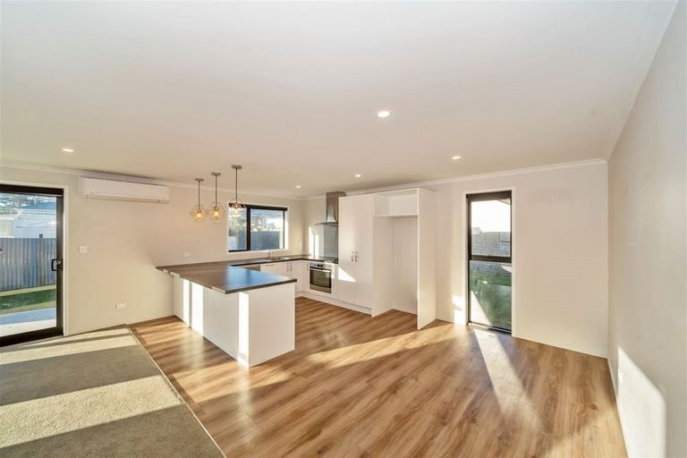 Photo of property in 32a Hunter Street, Hawera, 4610