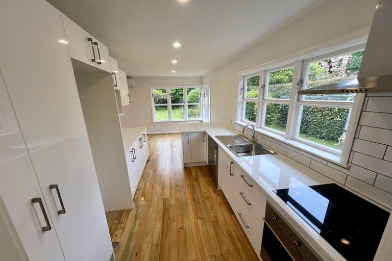 Photo of property in 71 Kohekohe Road, Waikanae, 5036