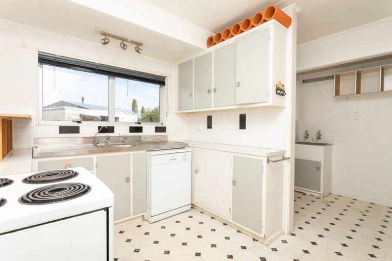 Photo of property in 319 High Street, Dannevirke, 4930