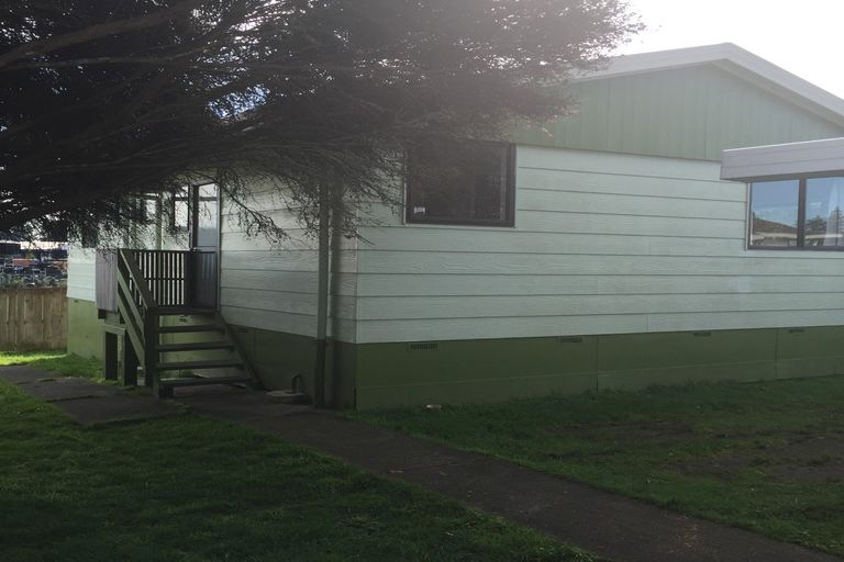 Photo of property in 104b Tawa Street, Melville, Hamilton, 3206