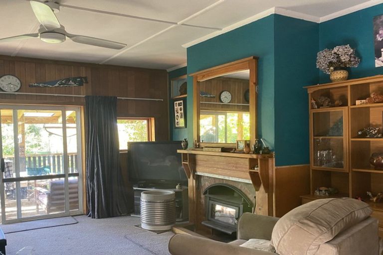 Photo of property in 1397 Dovedale Road, Thorpe, Wakefield, 7096