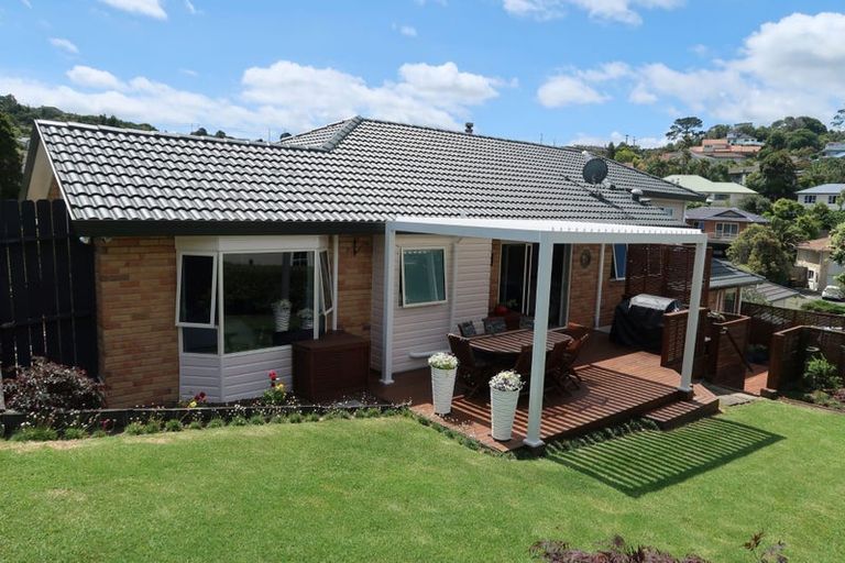 Photo of property in 3 Grovenor Drive, Orewa, 0931