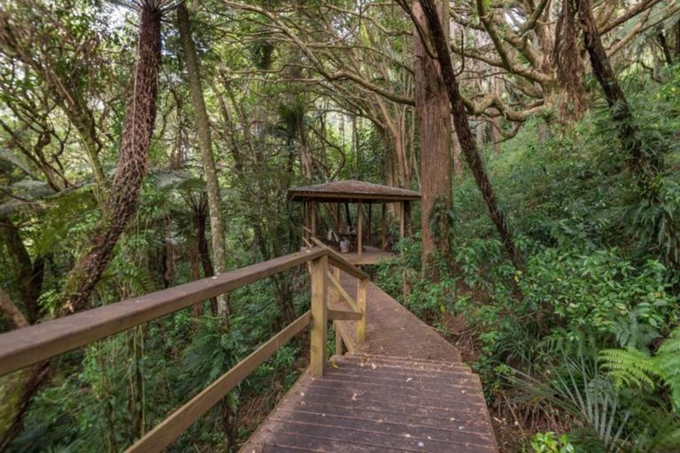 Photo of property in 78 Sutton Road, Brookby, Manurewa, 2576
