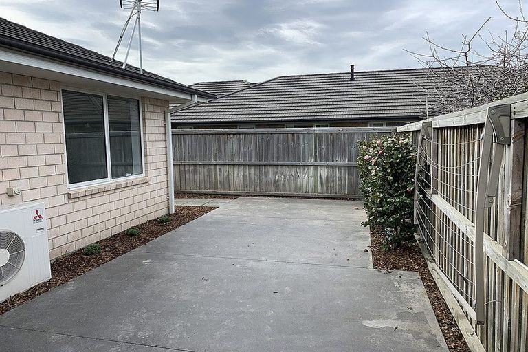 Photo of property in 44 Cairnbrae Drive, Prebbleton, 7604