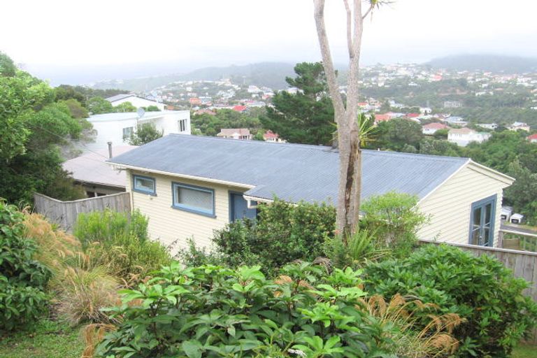 Photo of property in 63 Pembroke Road, Northland, Wellington, 6012