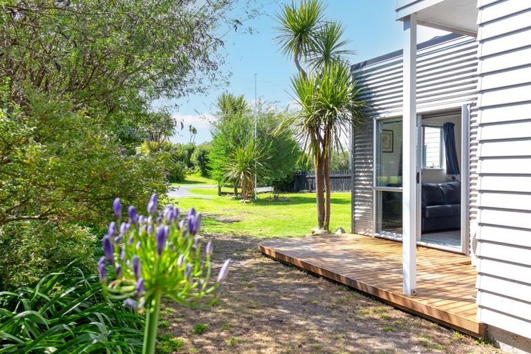 Photo of property in 56 Pinedale Crescent, Riversdale Beach, Masterton, 5872