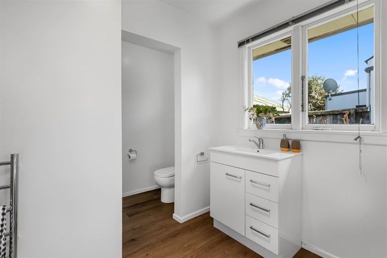 Photo of property in 207 Innes Road, St Albans, Christchurch, 8052