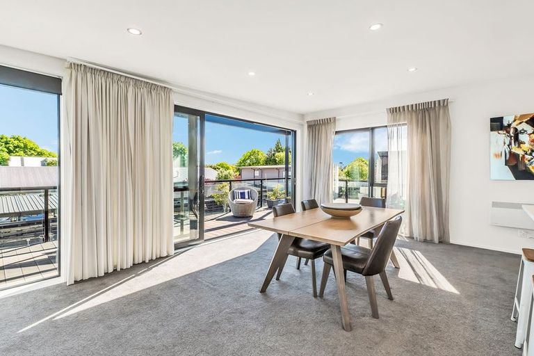 Photo of property in 4/275 Kilmore Street, Christchurch Central, Christchurch, 8011