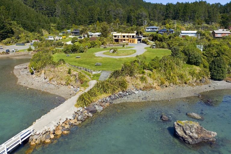 Photo of property in 198 Elaine Bay Road, Elaine Bay, French Pass, 7193