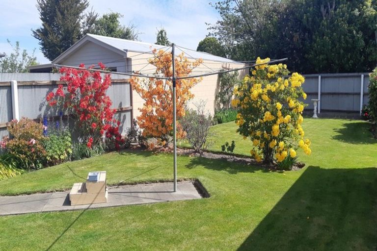 Photo of property in 27 Kinley Street, Rangiora, 7400
