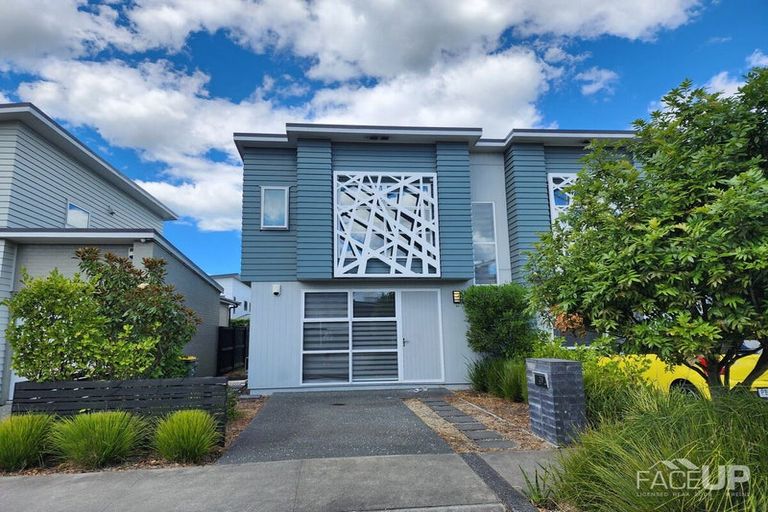 Photo of property in 29 Spotted Dove Road, Hobsonville, Auckland, 0616