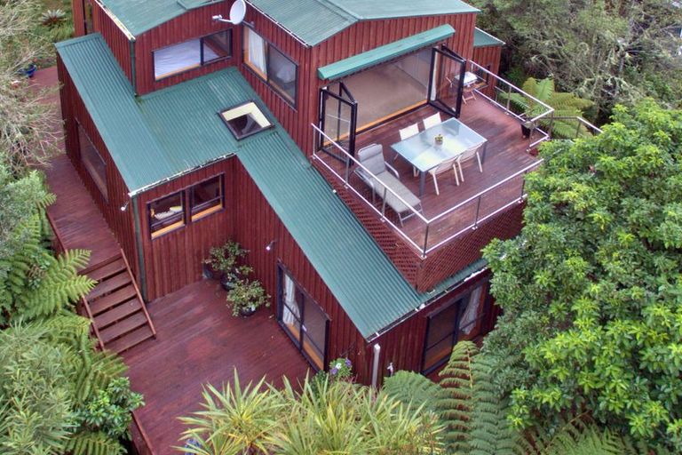 Photo of property in 3 Inaka Place, Titirangi, Auckland, 0604