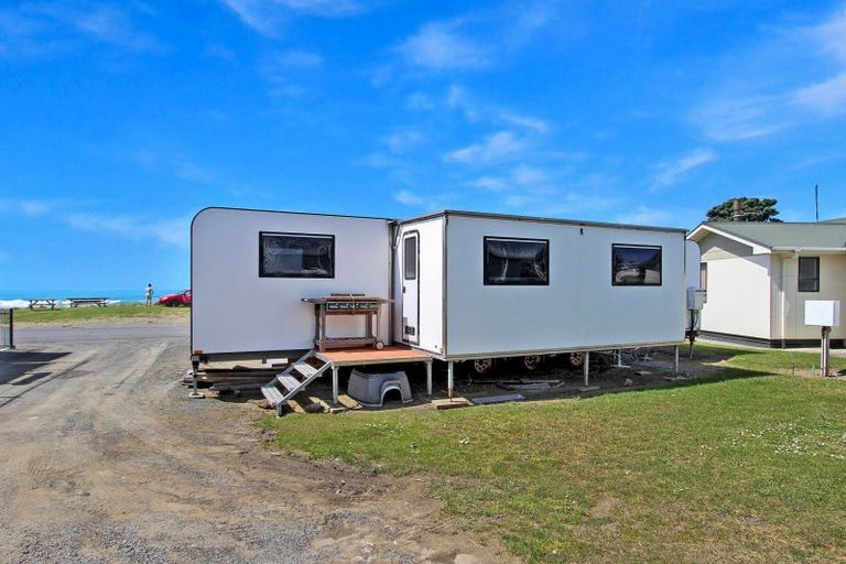 Photo of property in 52 Akitio Esplanade, Akitio, Pongaroa, 4991