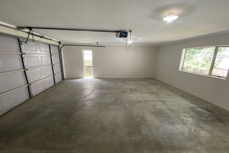 Photo of property in 17a Valley Road, Waiuku, 2123