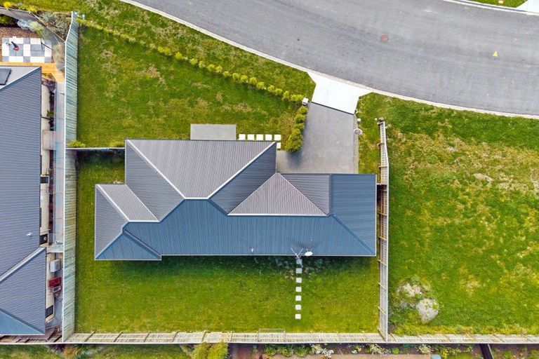 Photo of property in 31 Kingfisher Avenue, Amberley, 7410