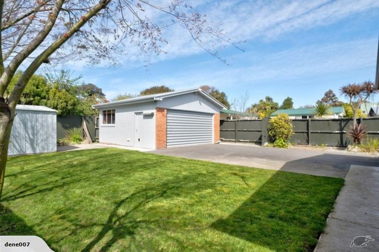 Photo of property in 82 Roberta Drive, Somerfield, Christchurch, 8024