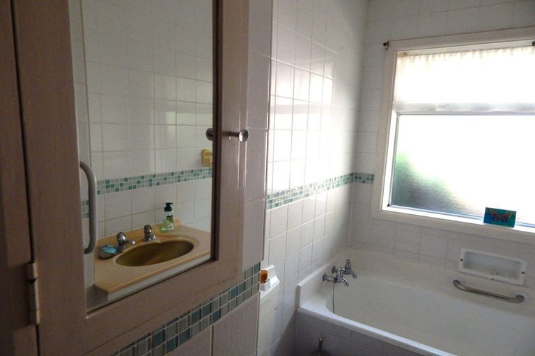 Photo of property in 30 Whitehall Street, Mairehau, Christchurch, 8013