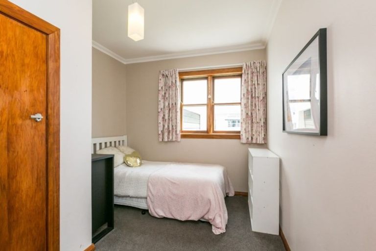 Photo of property in 12 Moeller Street, Taradale, Napier, 4112