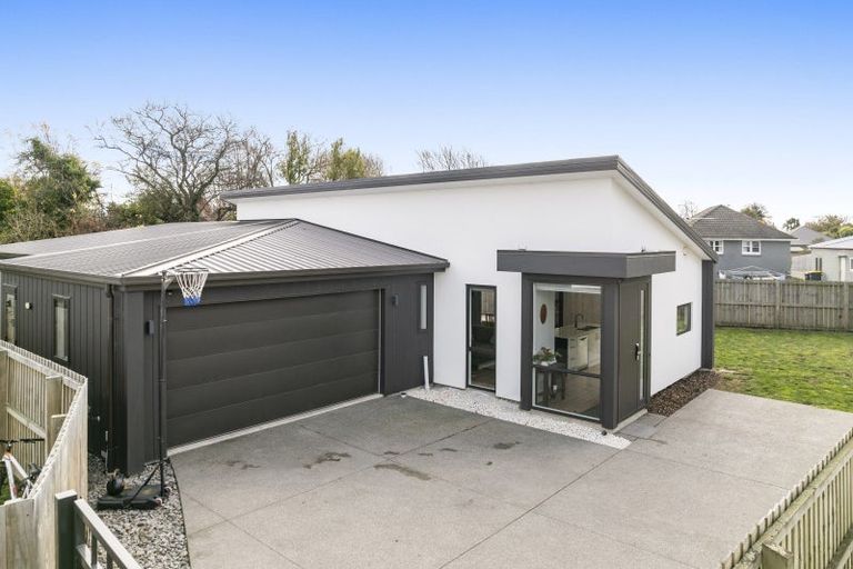 Photo of property in 24a Attlee Crescent, Bryndwr, Christchurch, 8053