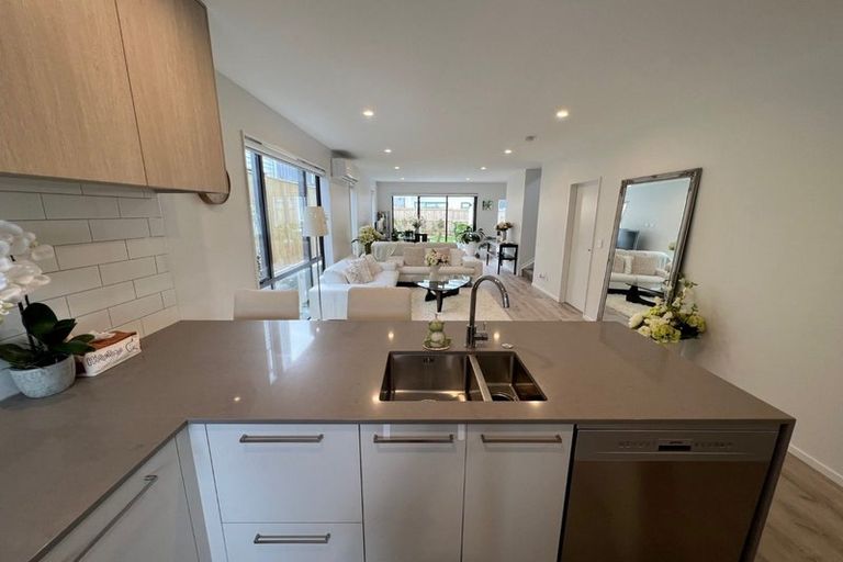 Photo of property in 57 Exmoor Road, Karaka, Papakura, 2113